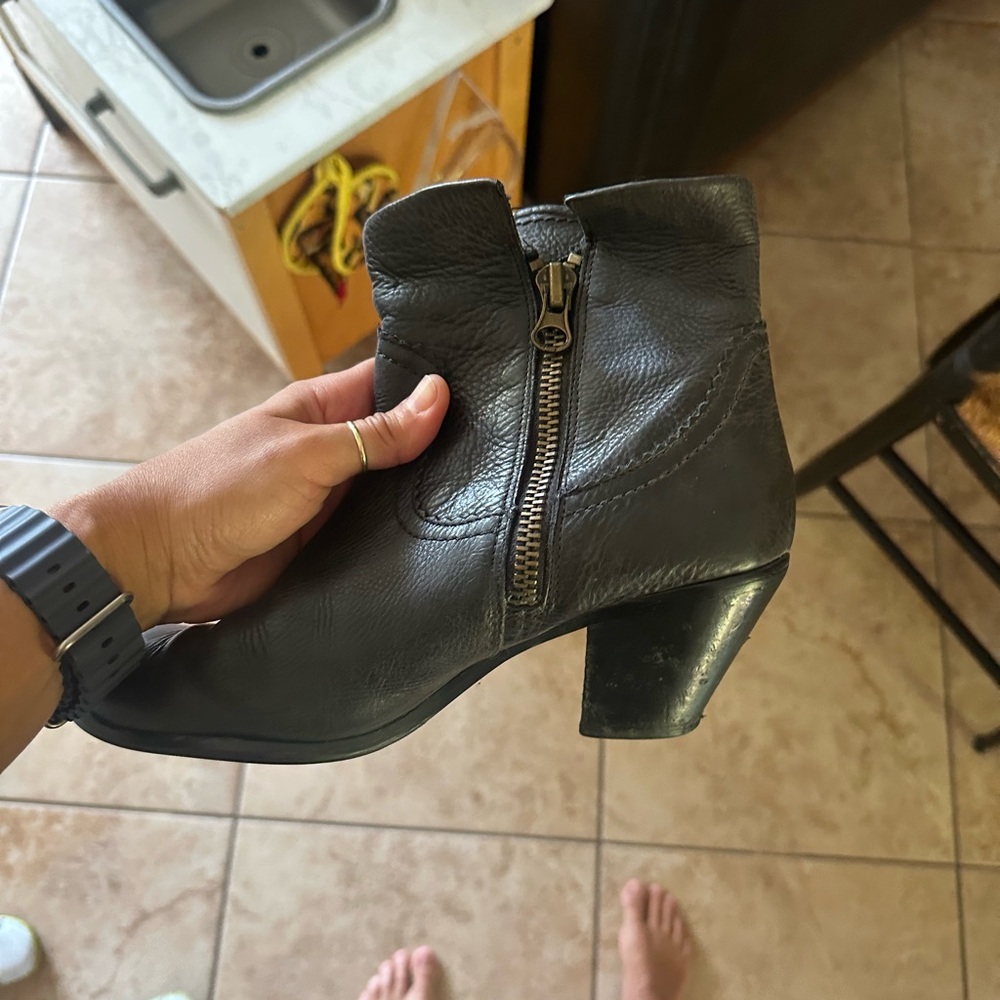 Sam Edelman size 9 western booties-black - Picture 5 of 6